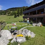 Gaestehaus Oben Am Berg Apartamento