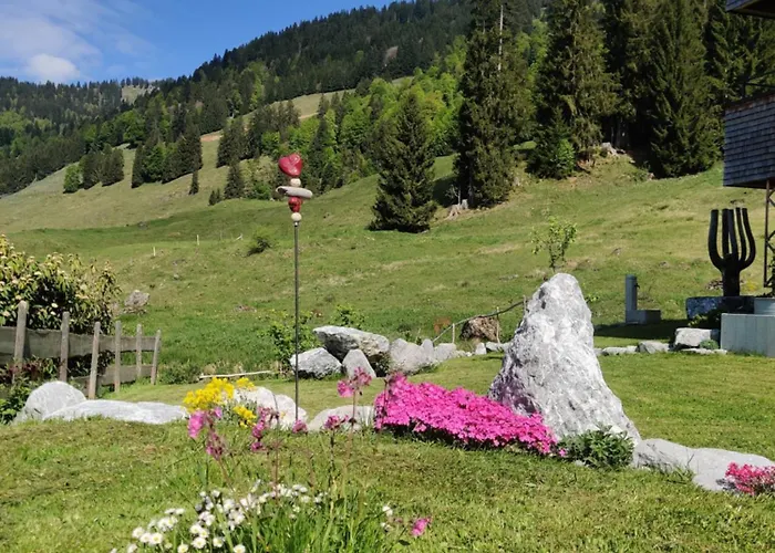Gaestehaus Oben Am Berg *